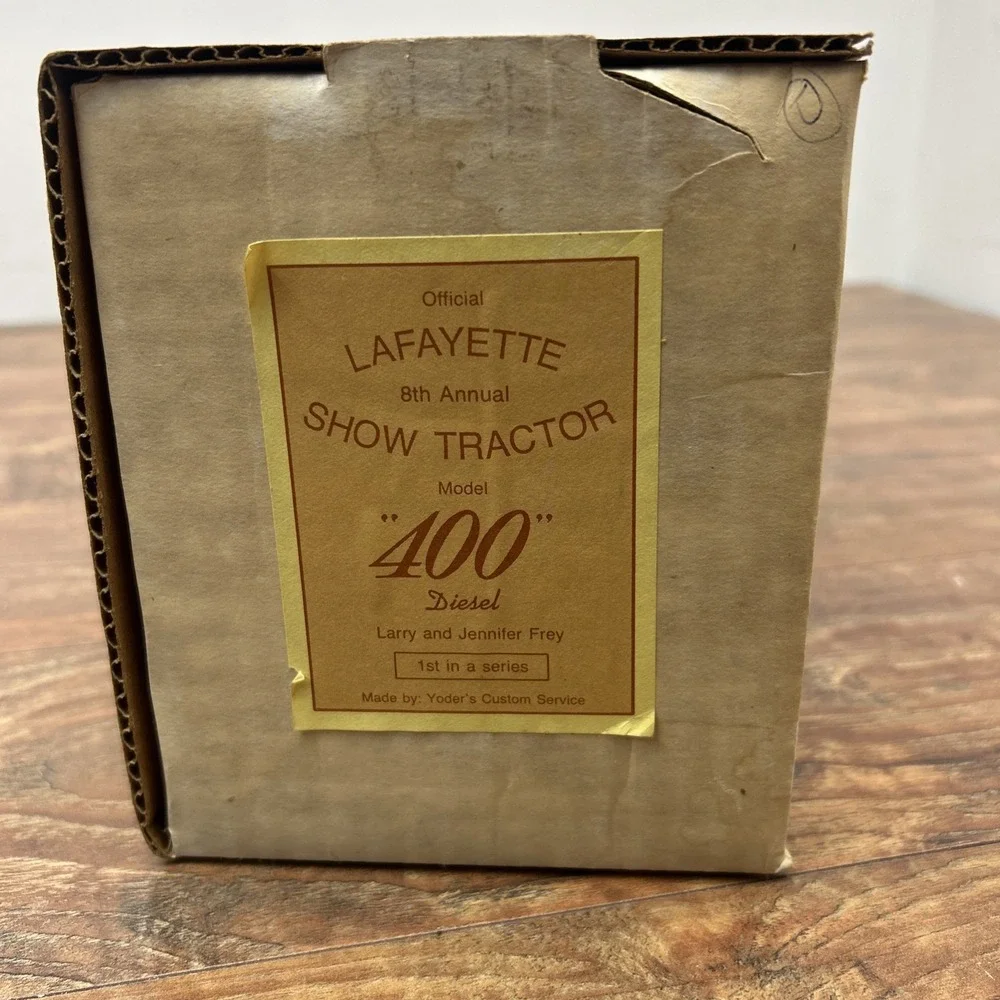 1/16 Yoder Lafayette Show Tractor Plastic Case‎ 400 Diesel Yoder Custom Service